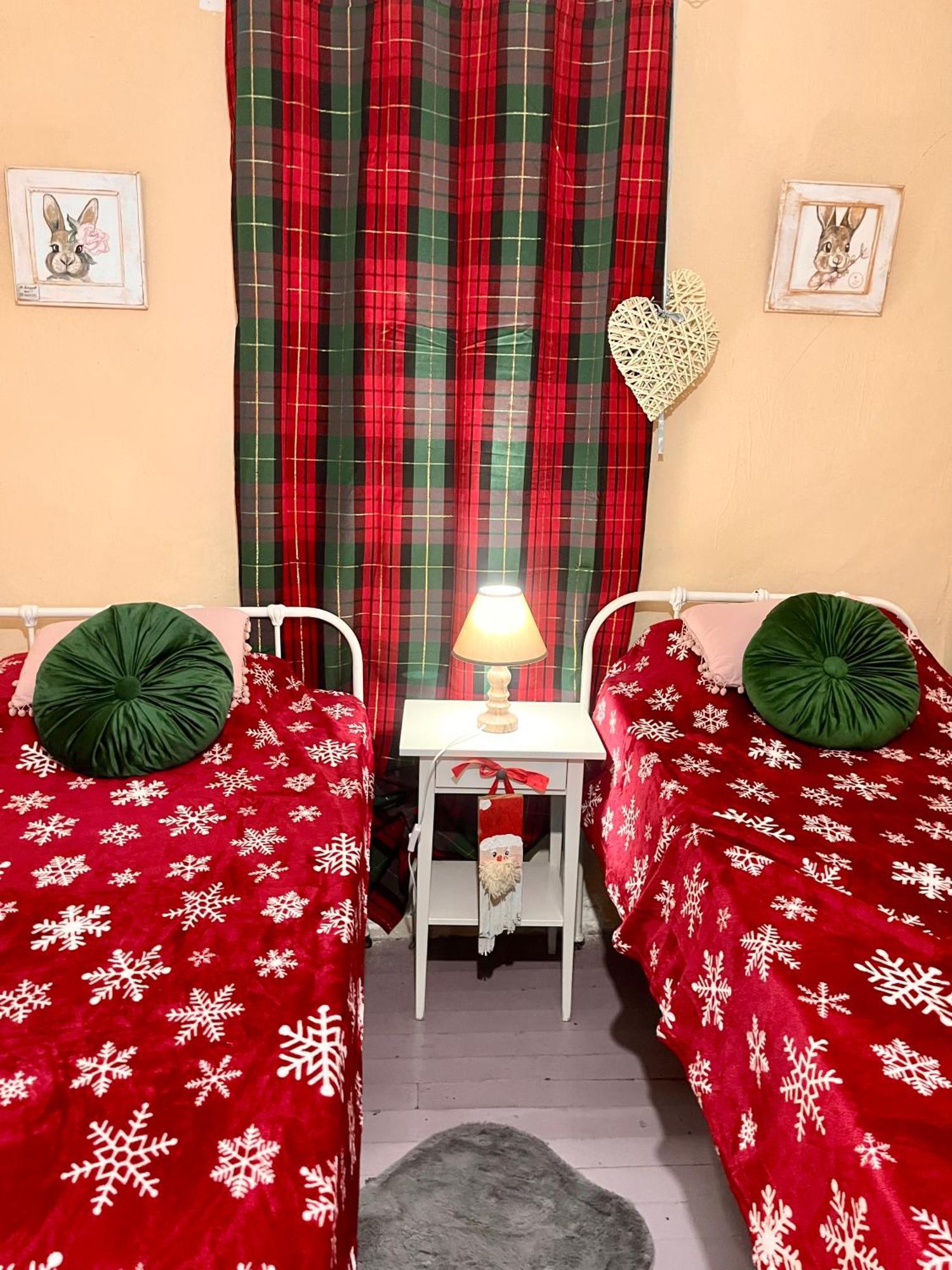Holiday House プロドロモス エクステリア 写真